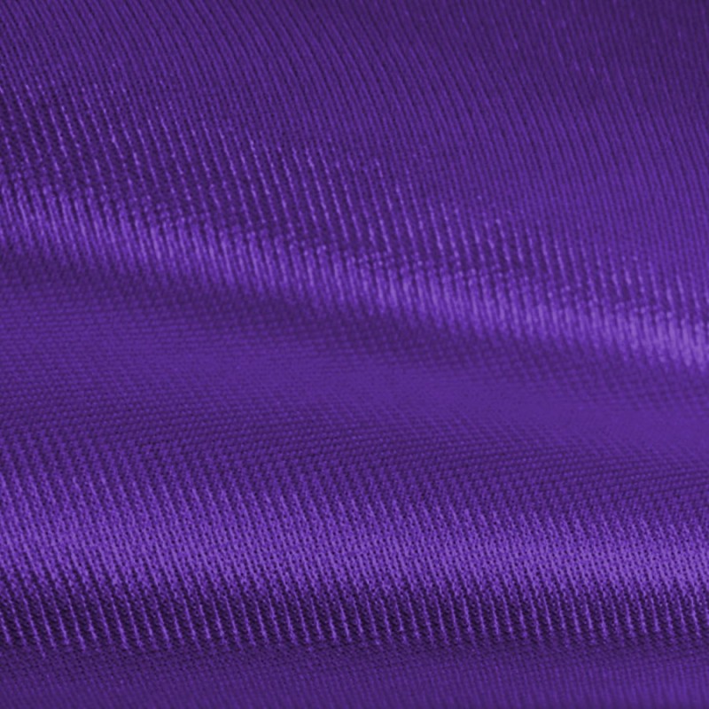 Satin violet aubergine au rouleau