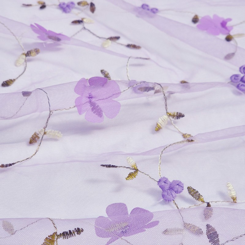 Tulle ricamato floreale